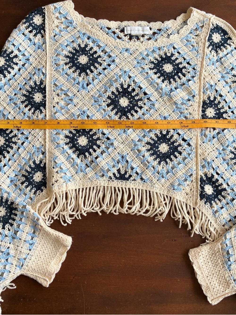 House of Harlow 1960 Crocheted Poncho Sweater Boho Fringe OS - Picture 6 of 7